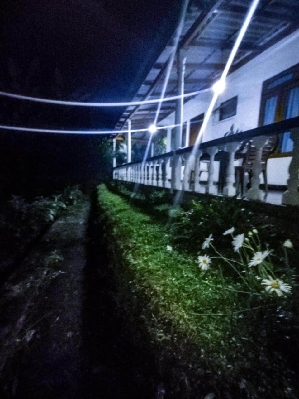 Soorya Inn Элла Экстерьер фото