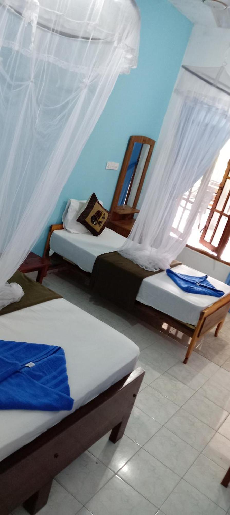 Soorya Inn Элла Экстерьер фото